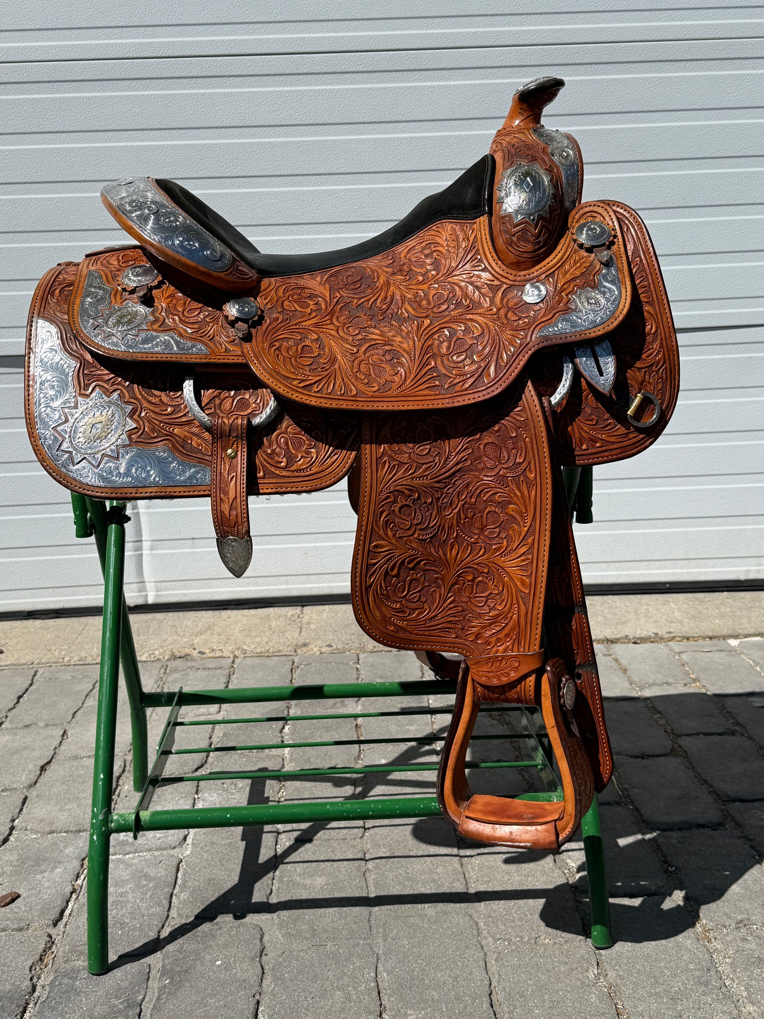 Used Silver Mesa 16” Western Show Saddle