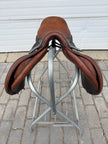 Used Bevel 16.5” Close Contact English Saddle