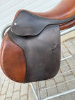 Used Bevel 16.5” Close Contact English Saddle