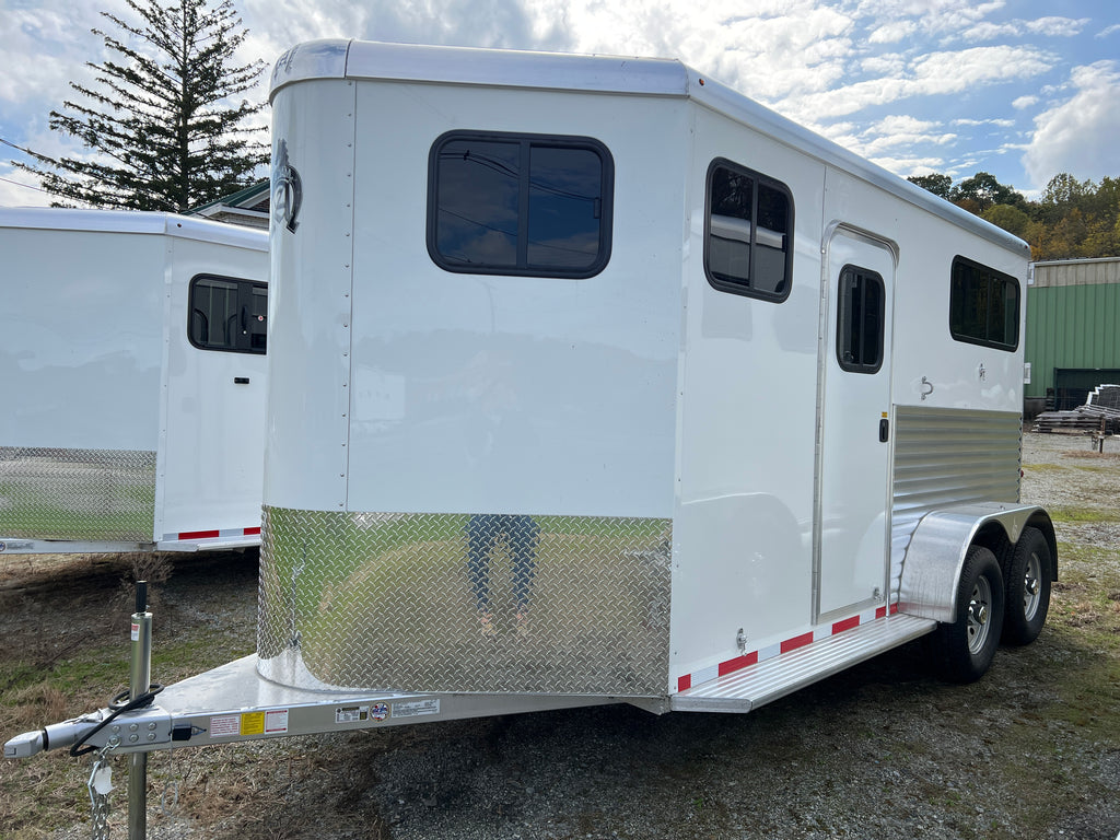 adamhorse trailersinfo Outlaw Outfitters