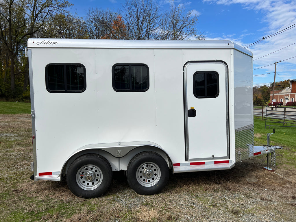 adamhorse trailersinfo Outlaw Outfitters