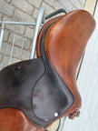 Used Bevel 16.5” Close Contact English Saddle