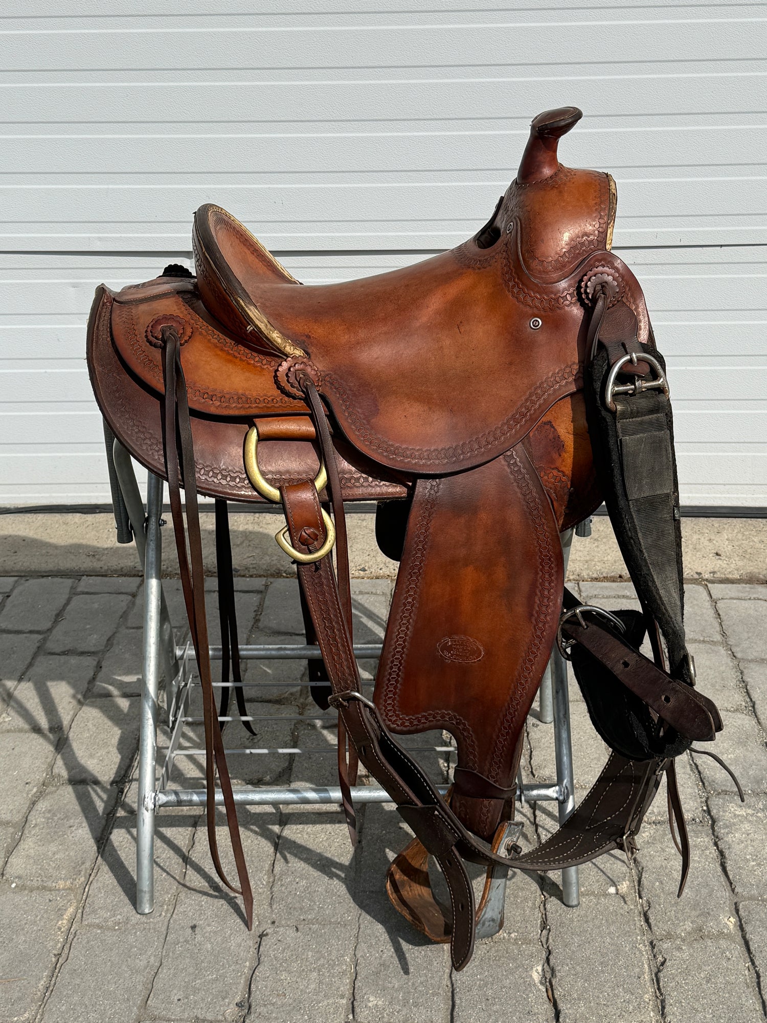 Used Billy Cook 16” Wade Western Saddle