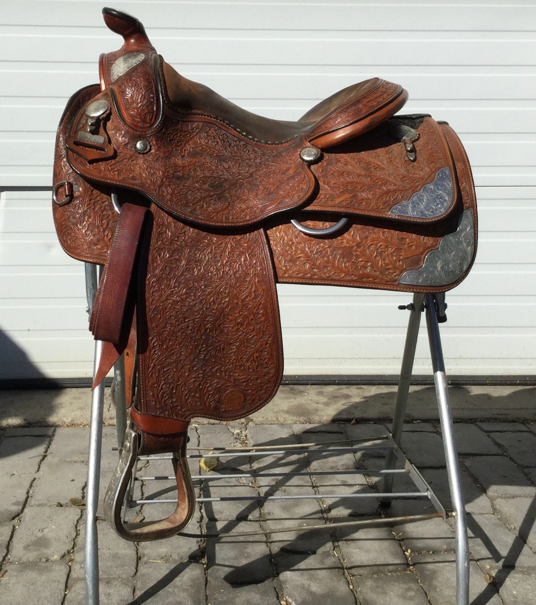 Used Phil Harris 15.5” Western Show Saddle